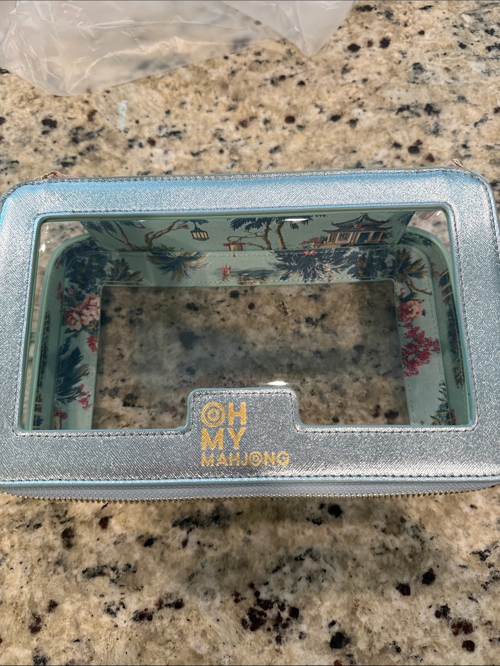 OMM Light Blue metallic Clear-Top tile Storage Case